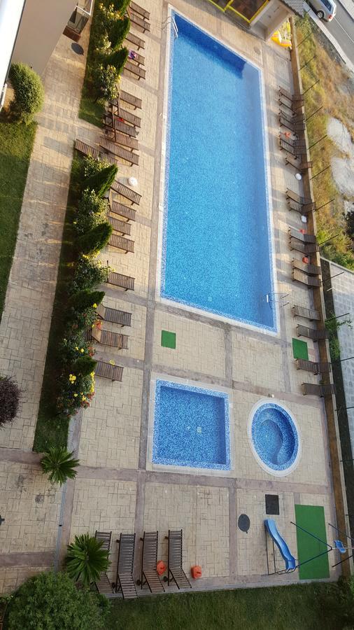 Pomorie Bay Aparthotel Екстер'єр фото
