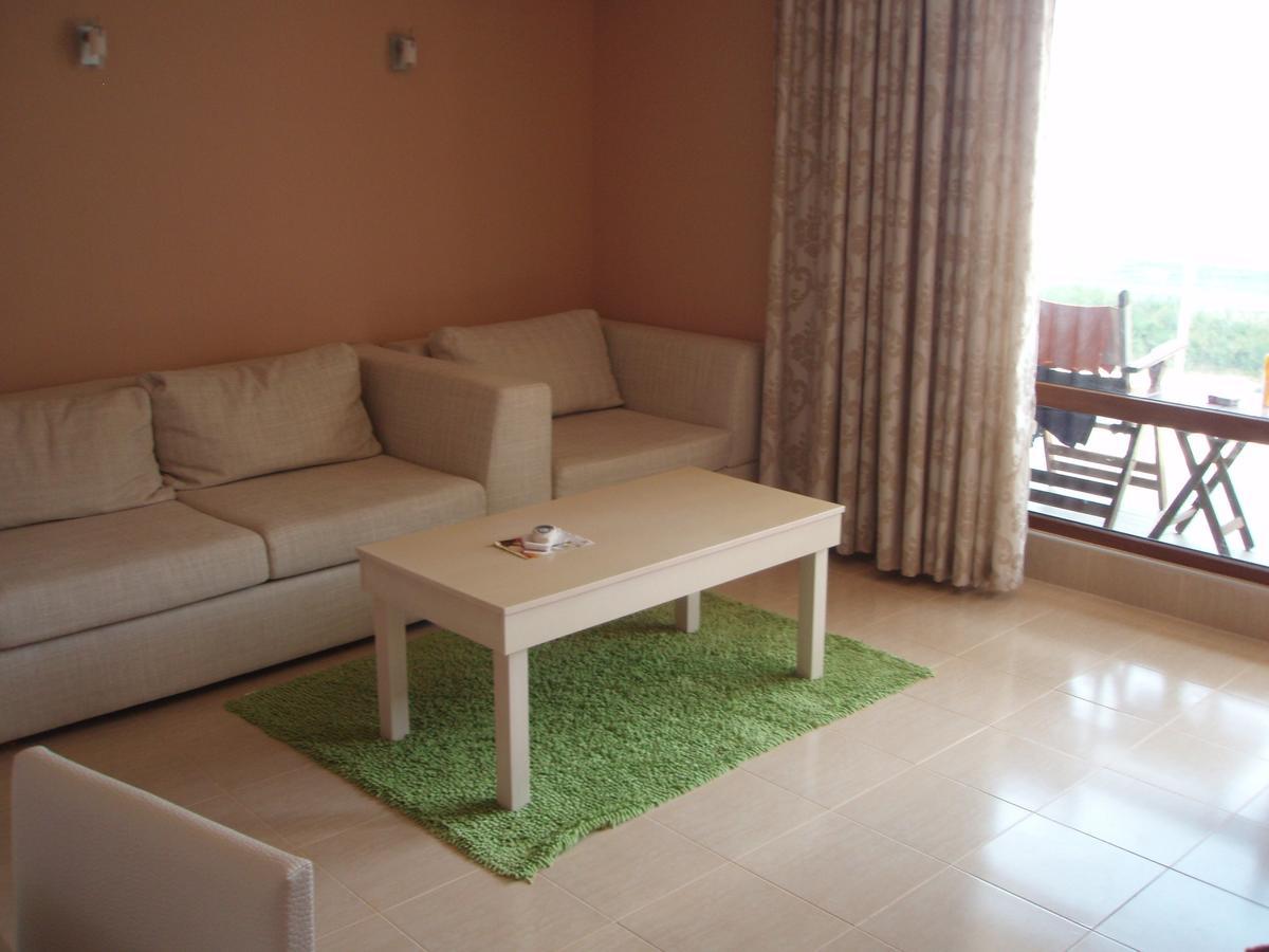 Pomorie Bay Aparthotel Екстер'єр фото